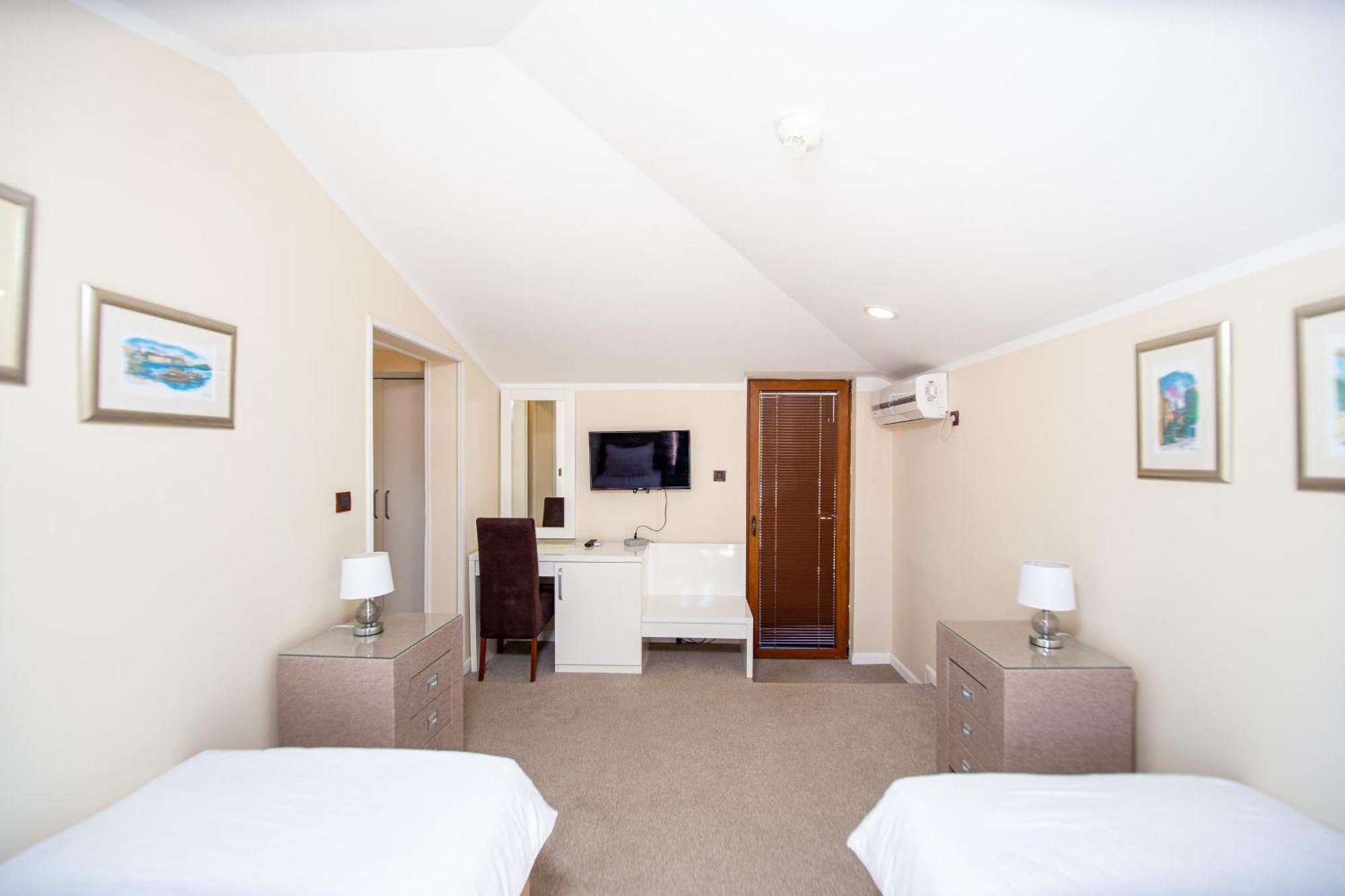 Hotel Opera Jaz Budva Oda fotoğraf