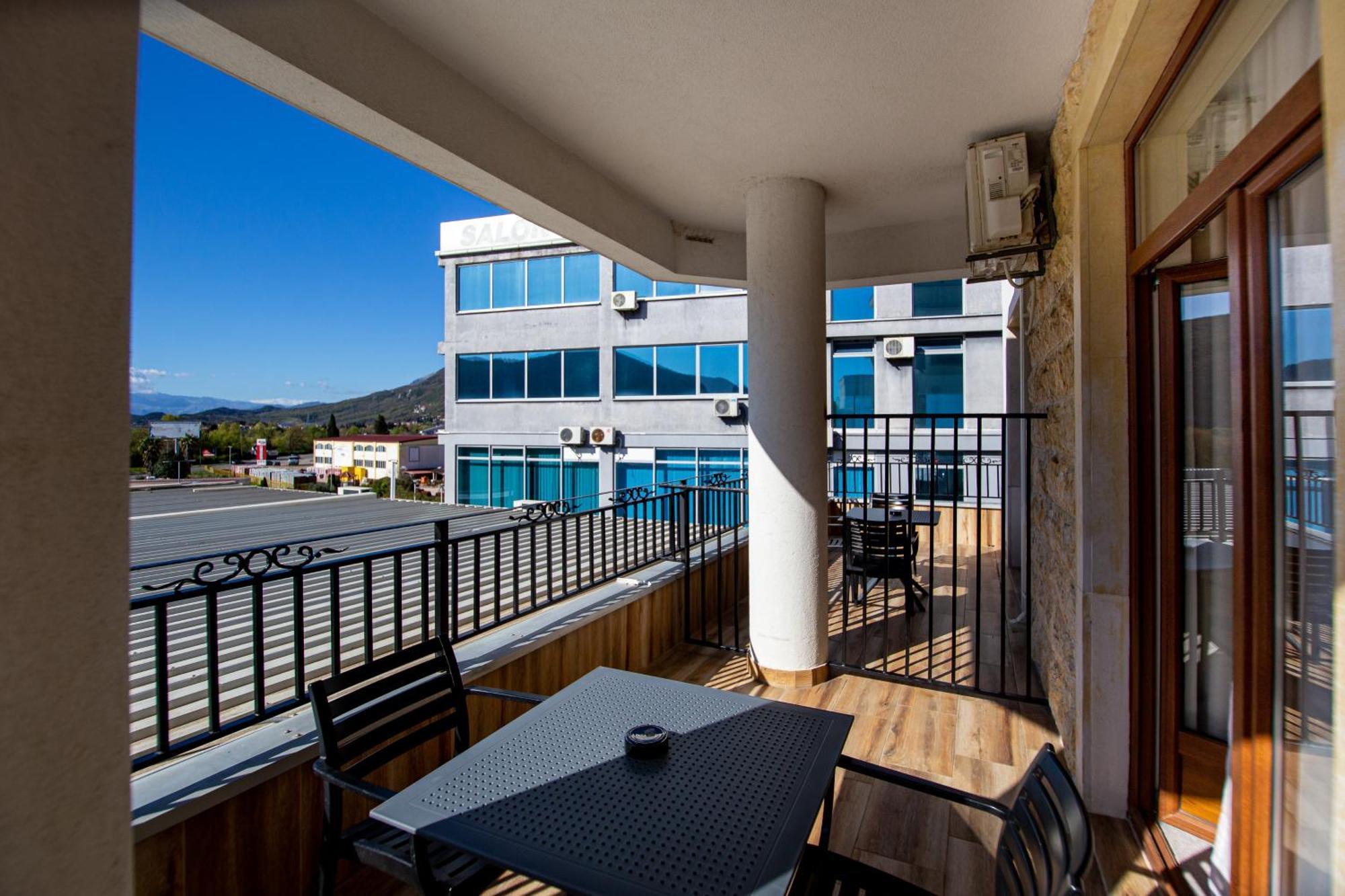 Hotel Opera Jaz Budva Oda fotoğraf